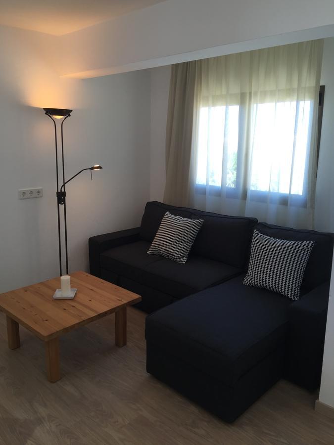 אס קאלו Apartamentos Delfin מראה חיצוני תמונה