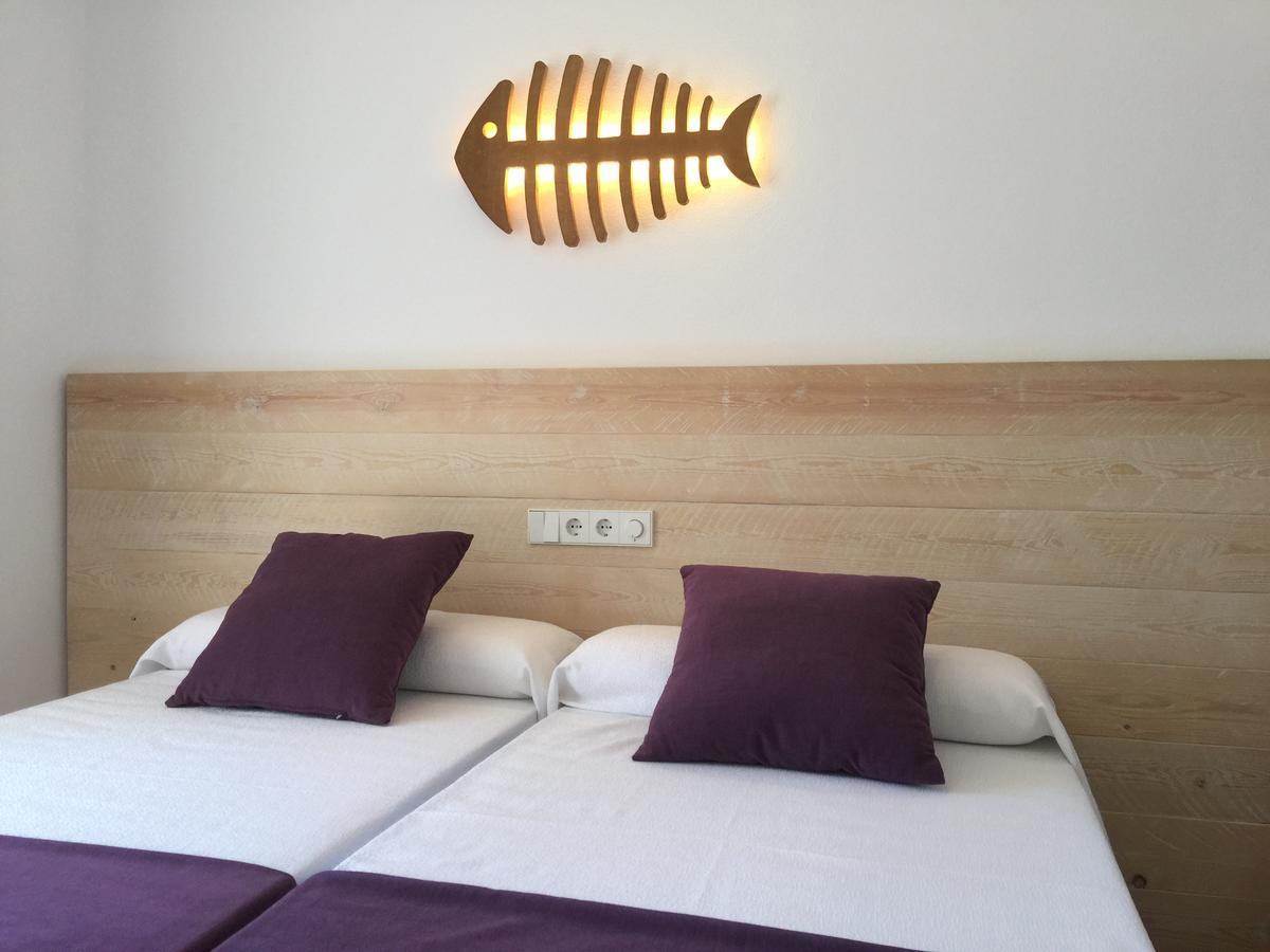 אס קאלו Apartamentos Delfin מראה חיצוני תמונה