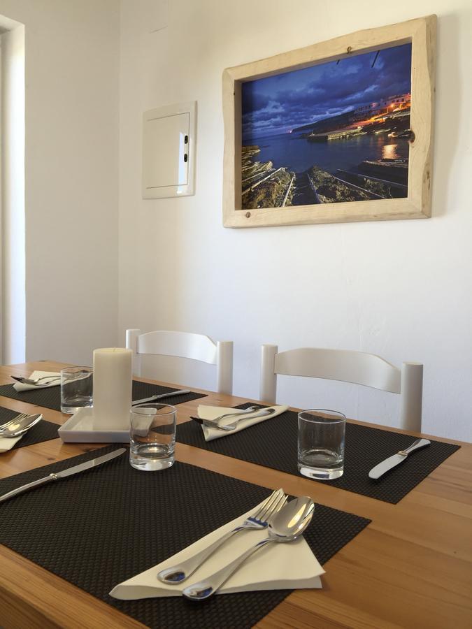 אס קאלו Apartamentos Delfin מראה חיצוני תמונה